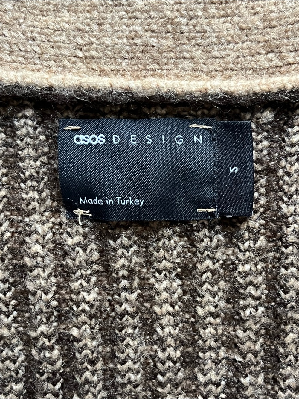 ASOS Striped V-Neck Button Cardigan - Picture 4 of 8